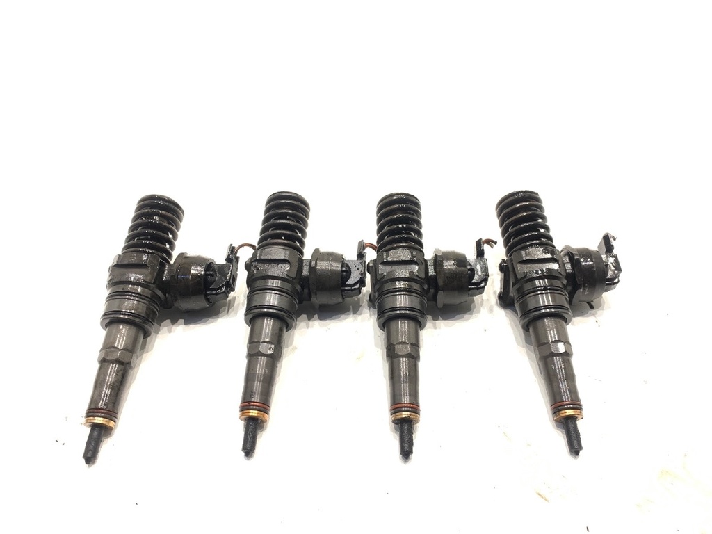 [STARK-826062] Kit de inyectores VW TRANSPORTER V Autobus (7HB, 7HJ, 7EB, 7EJ) 1.9 TDI 75 kW 2003-2015