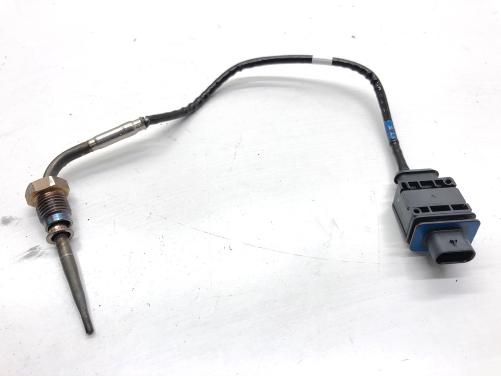 [STARK-817033] Sensor de temperatura de combustible SKODA KAMIQ (NW4) 1.0 TSI 85 kW 05C919529C