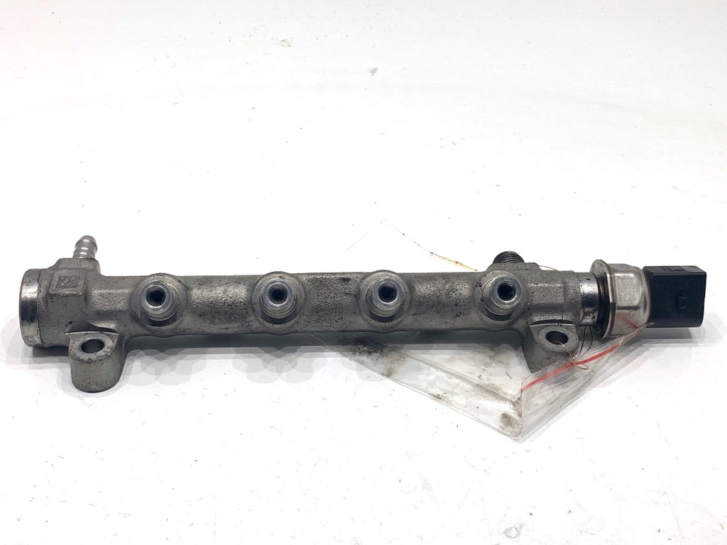 [STARK-817229] Riel de combustible VW Tiguan (AD1, AX1) 2.0 TDI 4motion 110 kW 2016-2020