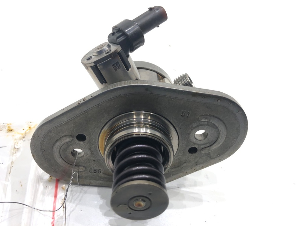 [STARK-826359] Bomba de alta presión BMW 2 Gran Coupe (F44) 220 i 131 kW 2020-2022