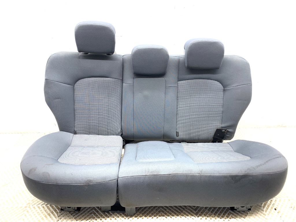 [STARK-819334] Segunda fila de asientos FIAT LINEA (323_, 110_) 2006-2022