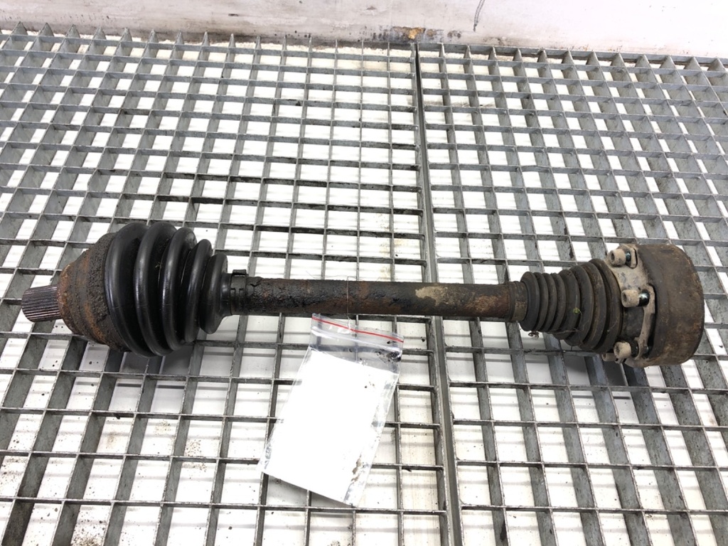 [STARK-819256] Palier delantero izquierdo VW Golf V (1K1) 1.9 TDI 105 CV
