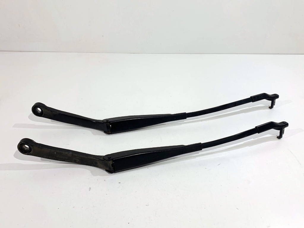[STARK-819439] Brazo limpiaparabrisas delantero Mercedes-Benz Clase GLK (X204) 2008-2015