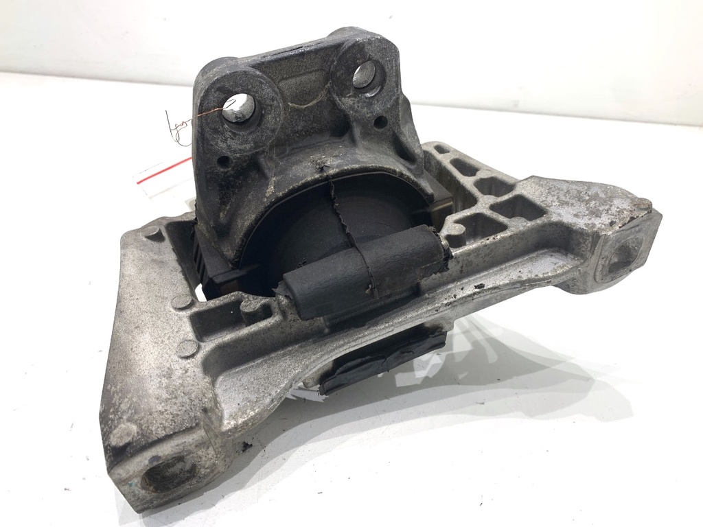 [STARK-819511] Soporte de motor izquierdo VOLVO V50 2.0 D 2004-2010