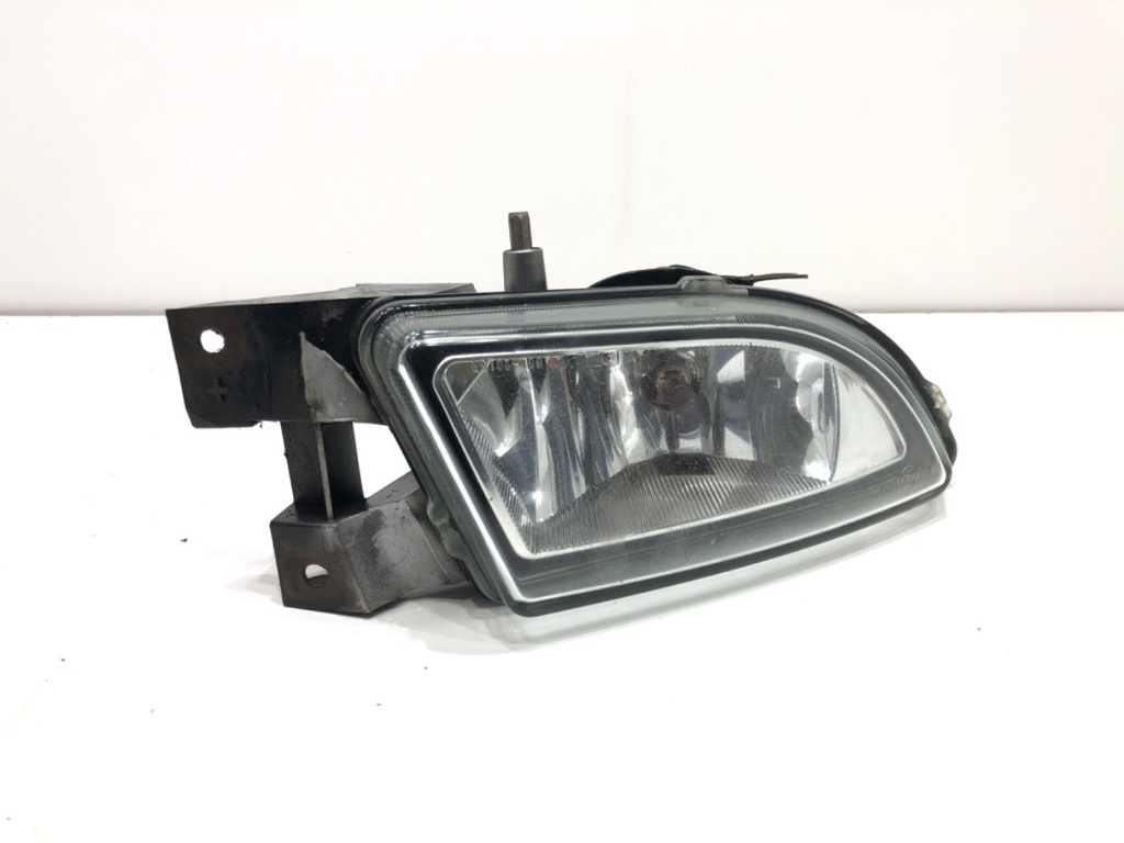 [STARK-821258] Faro delantero derecho halógeno FIAT CROMA (194_) 2006-2011