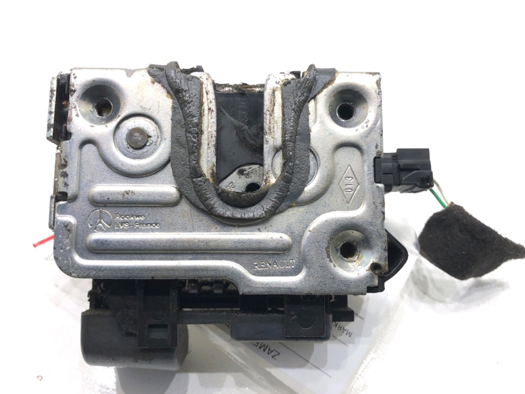 [STARK-823171] Cerradura de puerta delantera izquierda Dacia Duster (HS_) 2010-2018 1.6 16V