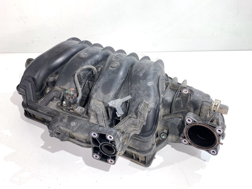 [STARK-825173] Colector de admisión Toyota RAV 4 IV 2012-2022 2.5 Hybrid