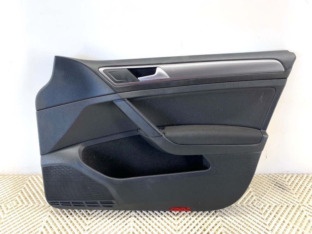 [STARK-825517] Panel de puerta delantero derecho VW Golf VII Variant 1.6 TDI 66 kW (2013-2017)