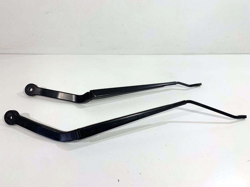 [STARK-826012] Brazo limpiaparabrisas delantero BMW X6 F16/F86 2014-2019