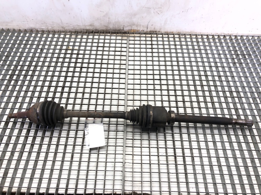 [STARK-826748] Semieje derecho delantero para RENAULT TRAFIC III Autobus (JG_) 1.6 dCi 125 - 2015/2022