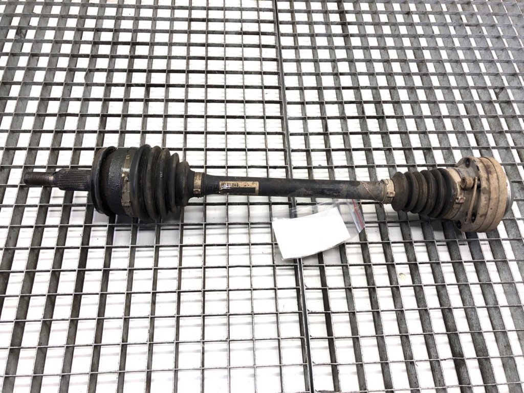 [STARK-826926] Semieje delantero izquierdo VW Transporter / Caravelle VI 2.0 TDI 2015-2022 OE 7E0407274G
