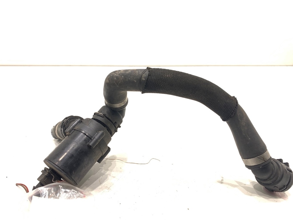 [STARK-827409] Bomba de agua adicional BMW X6 (F16, F86) 2.4 2014-2019