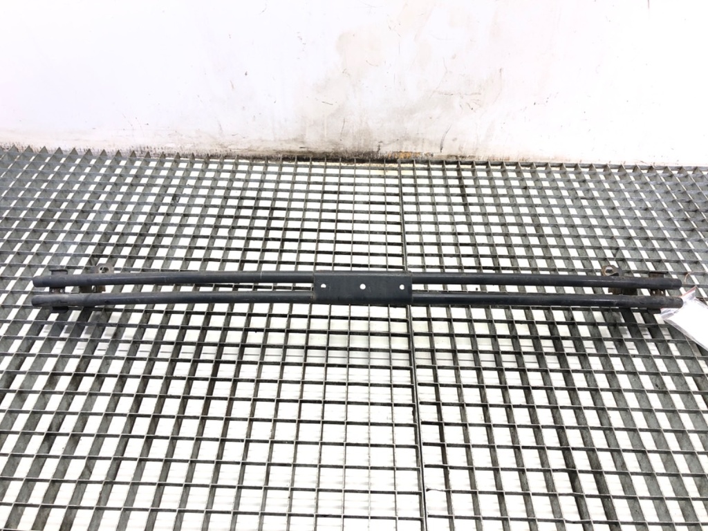 [STARK-827798] Barra parachoques delantero SUZUKI SWIFT III (MZ, EZ) 1.3 (RS 413) 2005-2022