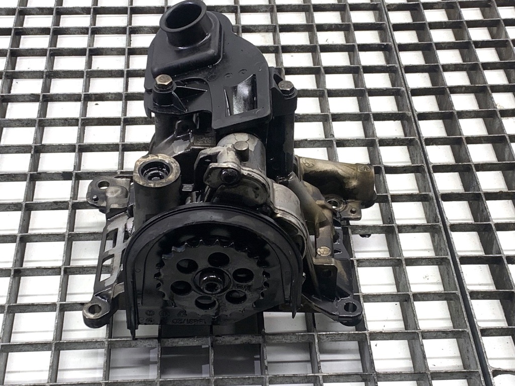 [STARK-837965] Bomba de aceite BMW X6 (F16, F86) 2014-2019