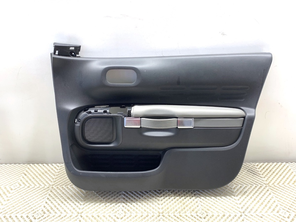 [STARK-829476] Panel de puerta delantero derecho Citroën C4 Cactus 2014-2022 1.2 THP 110