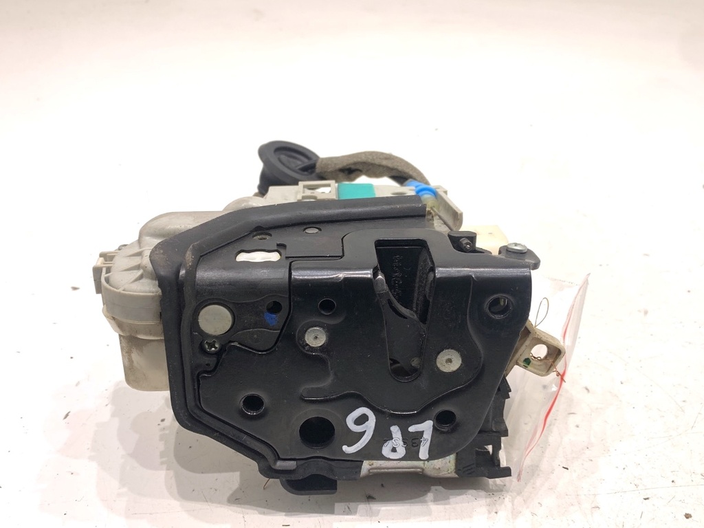 [STARK-830409] Cierre de puerta delantera izquierda AUDI A3 Limousine (8VS, 8VM) 2013-2022