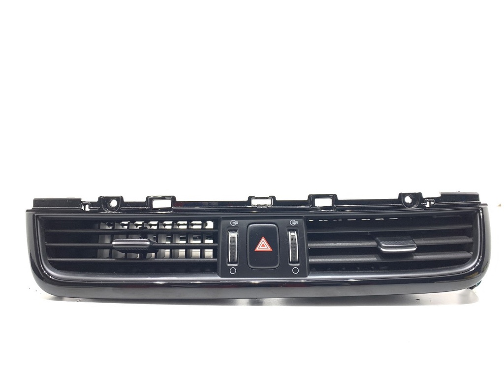 [STARK-830616] Rejilla de admisión de aire delantera KIA Optima Sportswagon (JF) 1.6 T-GDI