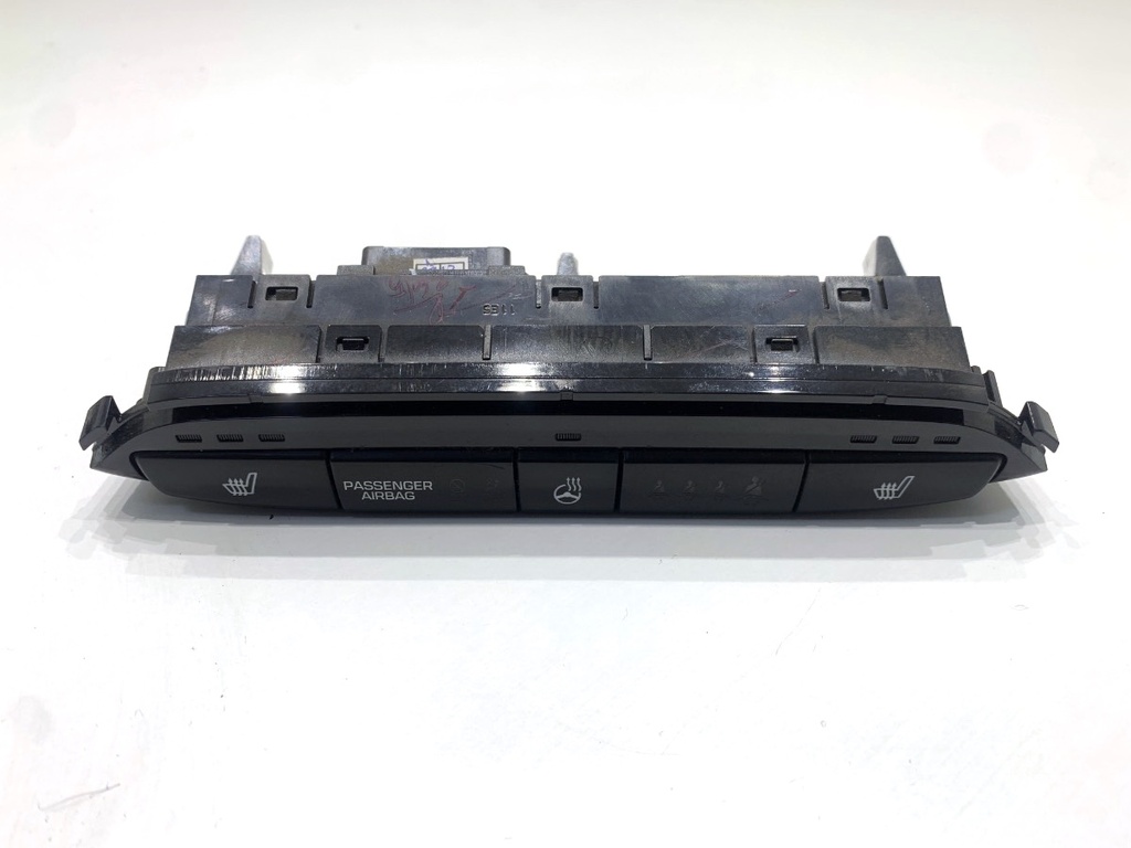 [STARK-832760] Interruptor de calefacción de asientos HYUNDAI i20 II (GB, IB) 2014-2022