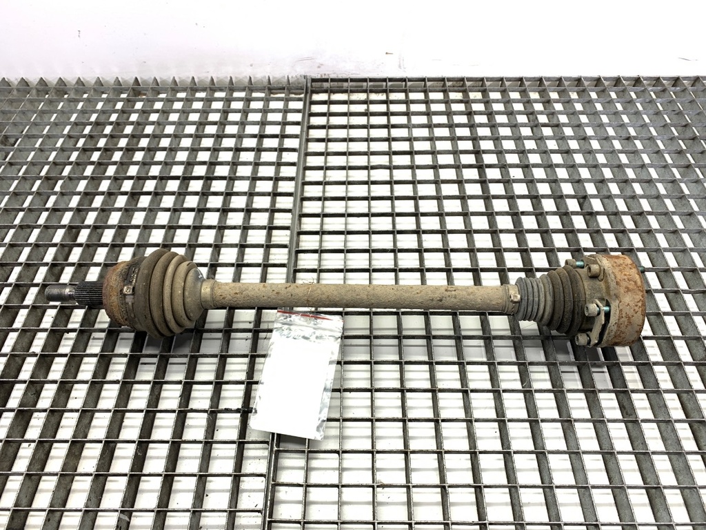 [STARK-834812] Eje trasero izquierdo SEAT LEON (1M1) 1999-2006