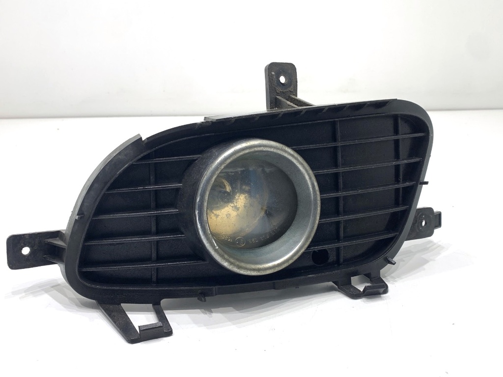 [STARK-834985] Faro halógeno delantero izquierdo Mercedes-Benz Clase A (W169) 2004-2012