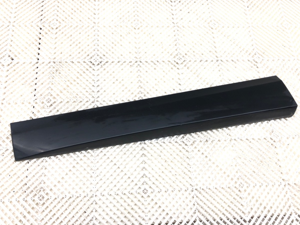 [STARK-837911] Panel puerta delantero izquierdo RENAULT GRAND SCÉNIC III 2009-2022