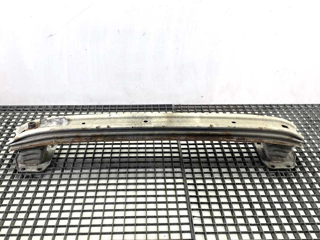 [STARK-838424] Barra de parachoques delantero FIAT FIORINO 2007-2022
