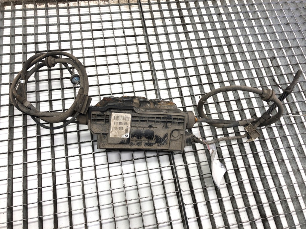[STARK-826615] Freno de estacionamiento eléctrico BMW X6 (F16, F86) 2014-2019
