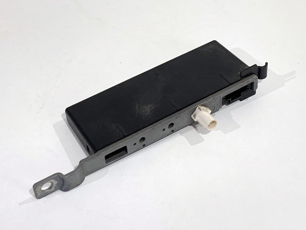 [STARK-840607] Antena Porsche Panamera (970) 2009-2017