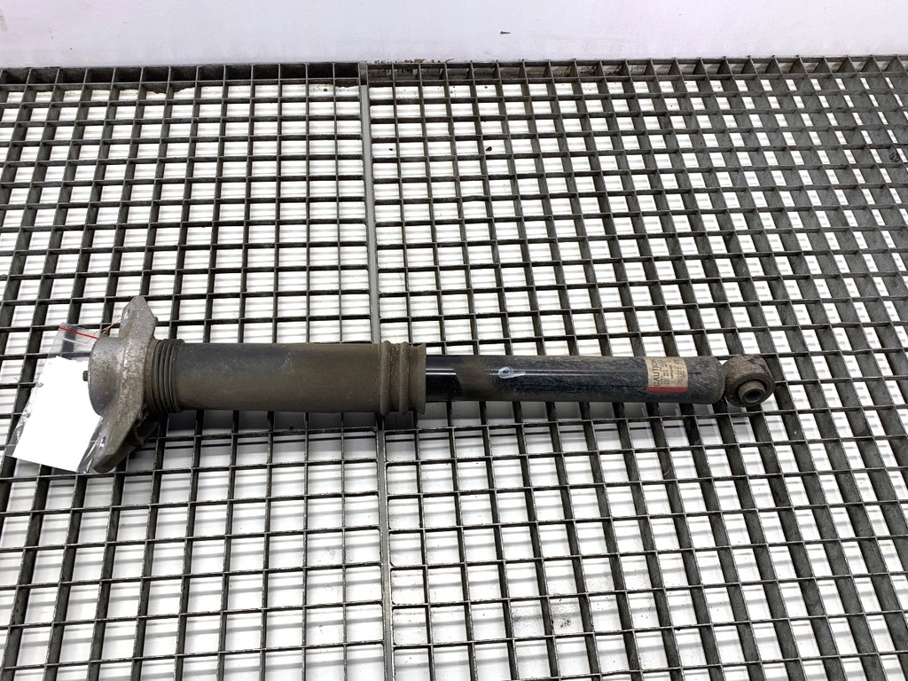 [STARK-841305] Amortiguador trasero derecho Nissan Qashqai III (J12) 1.3 DIG-T 2021-2022