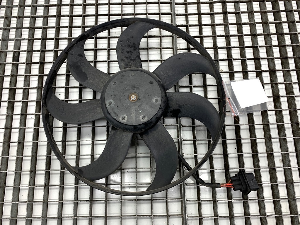 [STARK-842693] Ventilador del radiador SKODA FABIA III (NJ3) 1.0 55kW 2014-2022