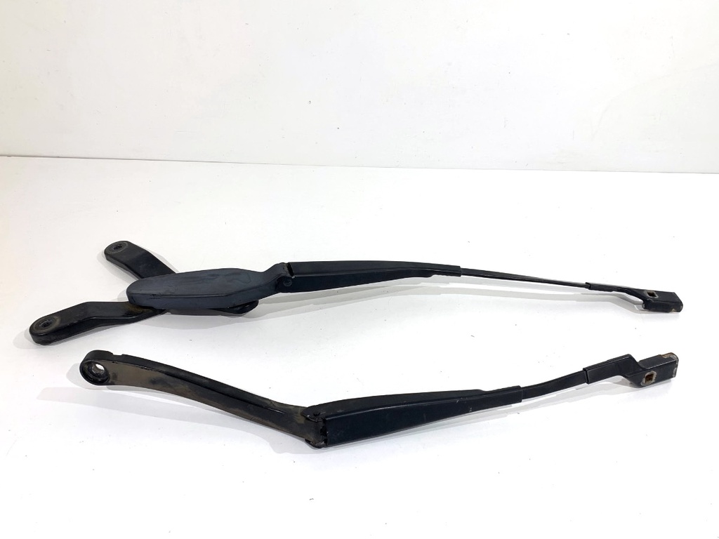 [STARK-843731] Brazo de limpiaparabrisas delantero completo Mercedes-Benz CLS Shooting Brake X218 (2012-2017)