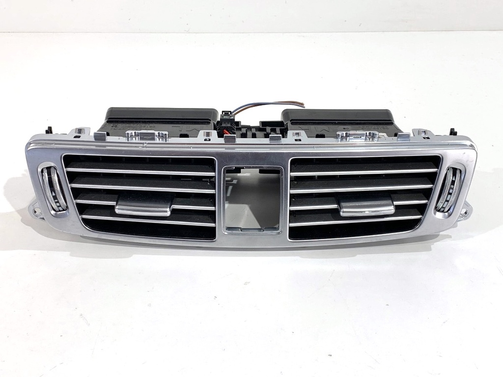 [STARK-843761] Rejilla de entrada de aire delantera para Mercedes-Benz CLS Shooting Brake (X218) 2012-2017
