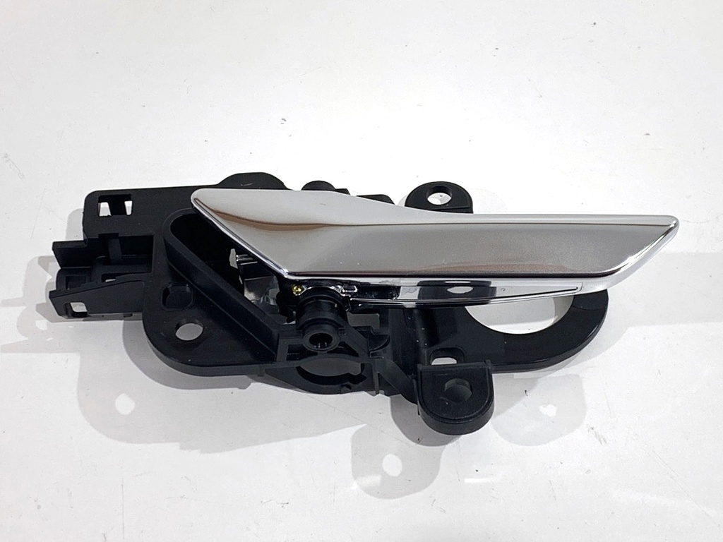 [STARK-843875] Manilla interior de puerta trasera izquierda Land Rover Range Rover Evoque (L551) 2018-2022