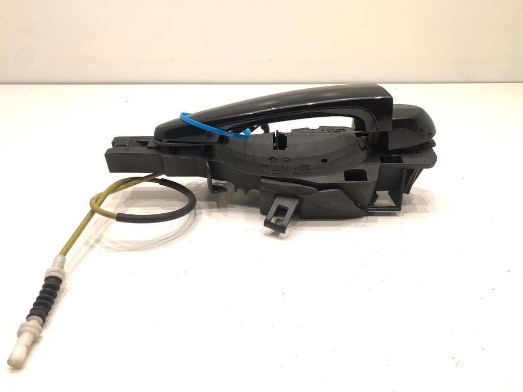 [STARK-845821] Manilla exterior derecha trasera BMW X3 (F25) 2010-2017