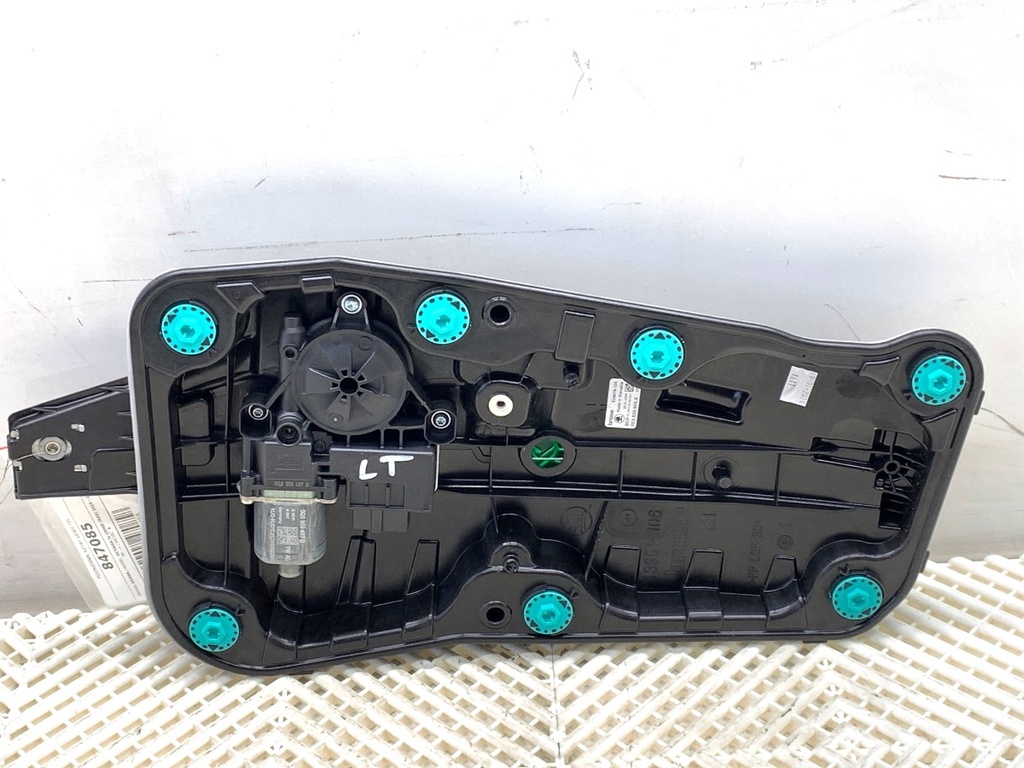 [STARK-847085] Elevador de ventanilla trasero izquierdo SKODA OCTAVIA IV Combi (NX5) 2.0 TDI 110 kW 2019-2022