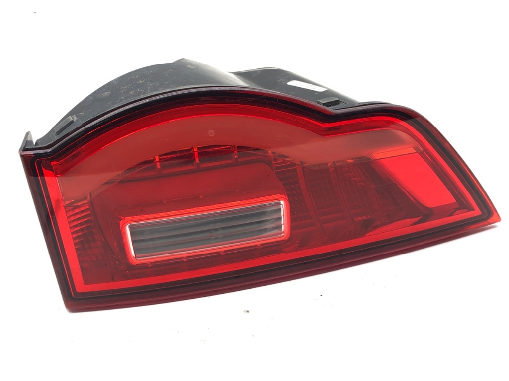 [STARK-849015] Piloto trasero derecho JAGUAR F-PACE (X761) 2015-2022