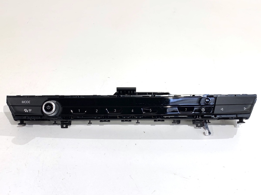 [STARK-850210] Panel de control de radio BMW Serie 5 Touring (G31) 520d 2017-2022