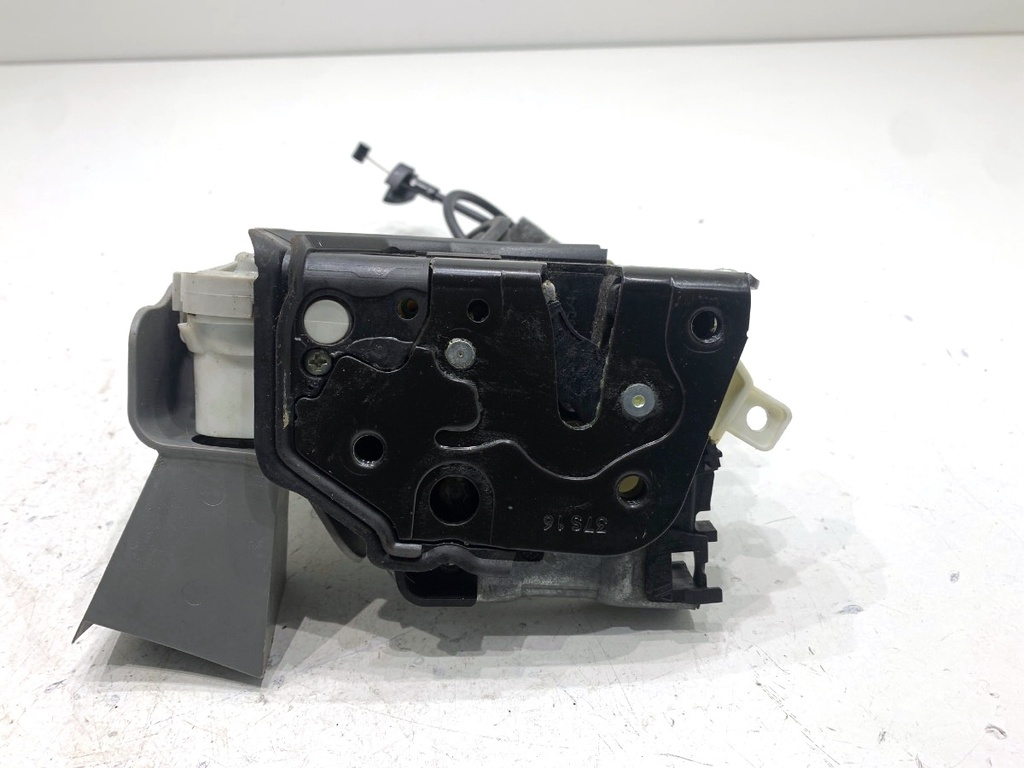 [STARK-850554] Cerradura de puerta delantera izquierda AUDI A5 (F53, F5P) 2.0 TDI 140 kW 8X1837015B