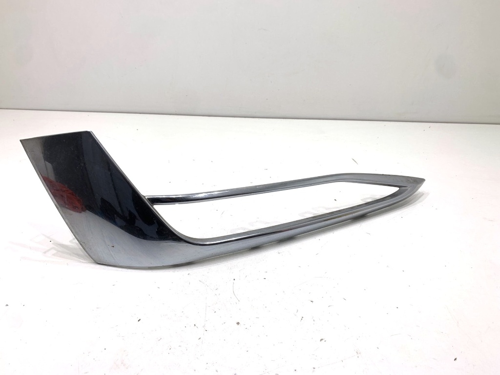 [STARK-851011] Rejilla de parachoques delantera izquierda BMW Serie 5 Touring (G31) 2017-2022