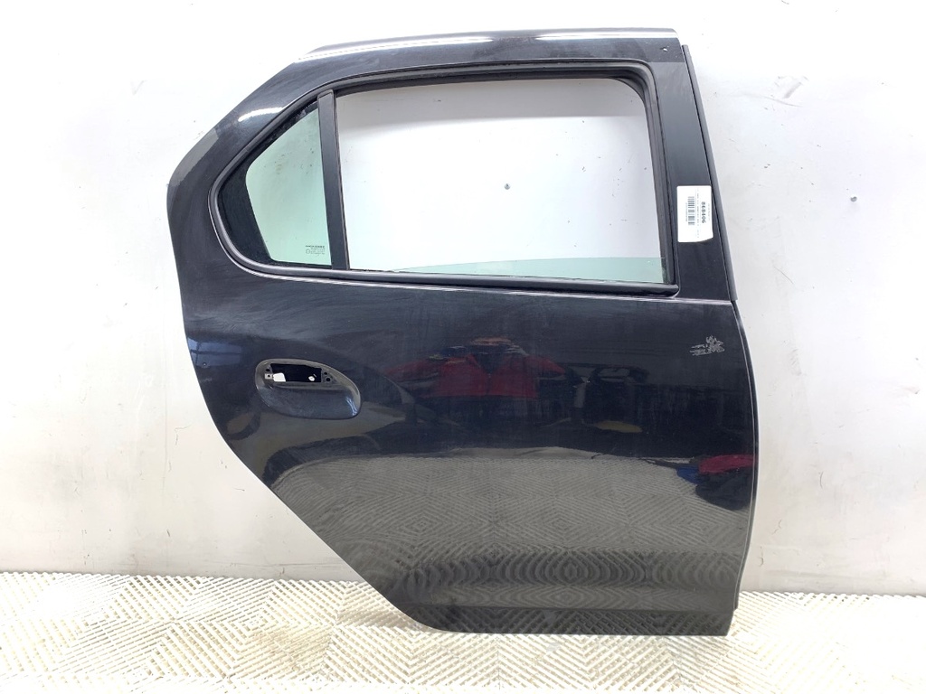 [STARK-868406] Puerta trasera derecha Dacia Logan II 2012-2022