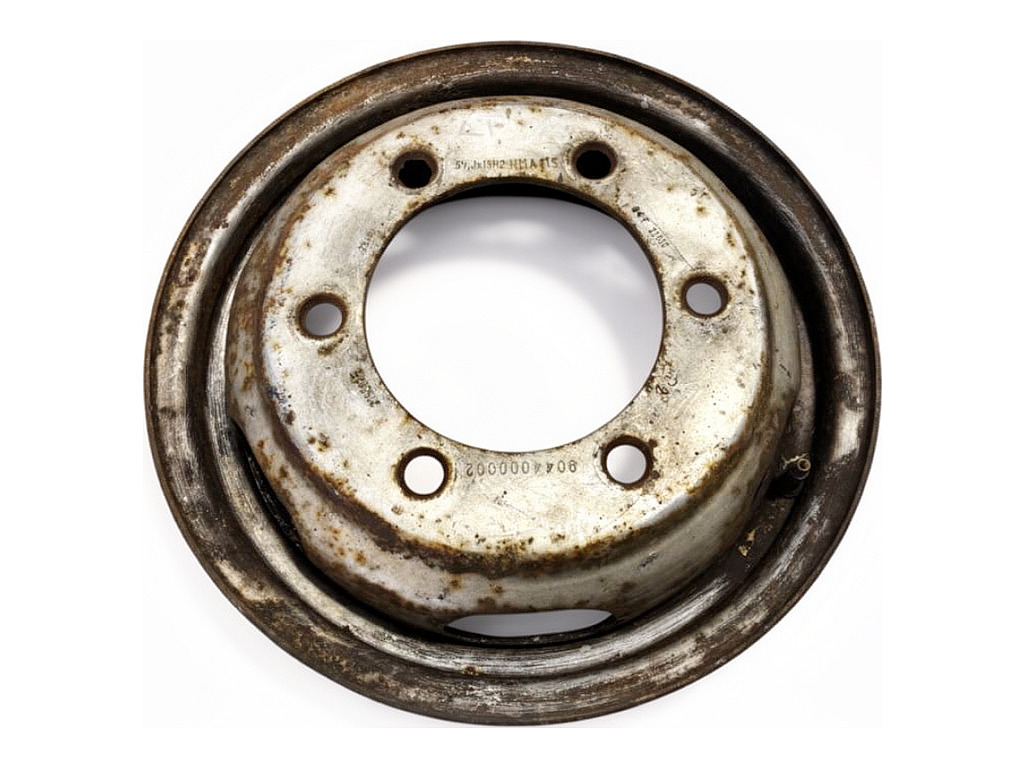 [STARK-852845] Llanta de acero 15" VW LT 28-35 II Autobús (2DB, 2DE, 2DK) 1996-2006
