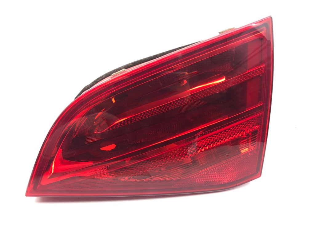 [STARK-856151] Piloto trasero derecho Audi A4 B8 (8K2) 2.0 TDI 105 kW 143 CV 2007-2015