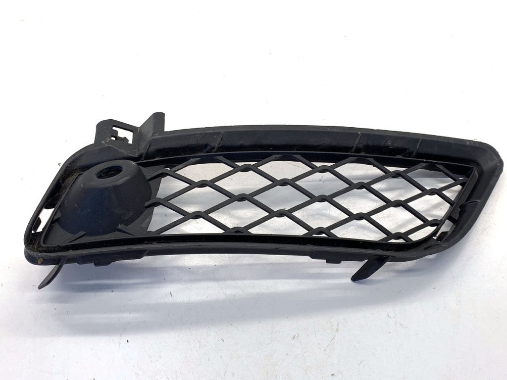 [STARK-856723] Rejilla de parachoques delantero derecha BMW X3 (F25) 2010-2017
