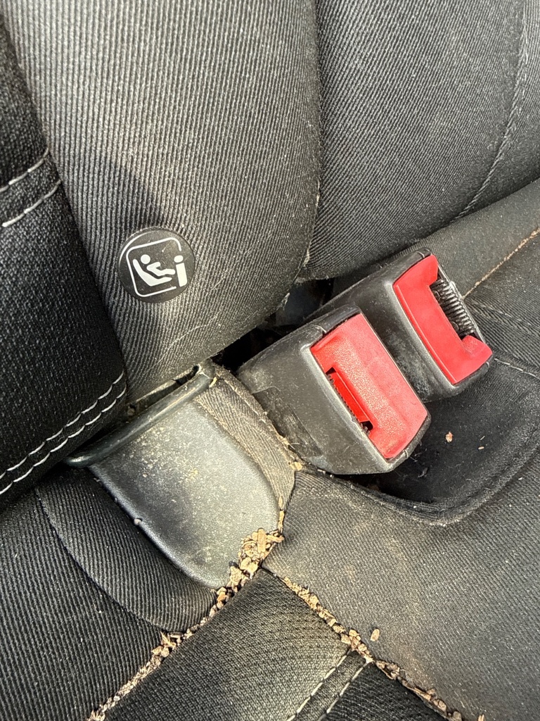 [EPE-108129] Cinturón de seguridad trasero Stalk Fila Central RH Ford Mondeo 1.5 2015