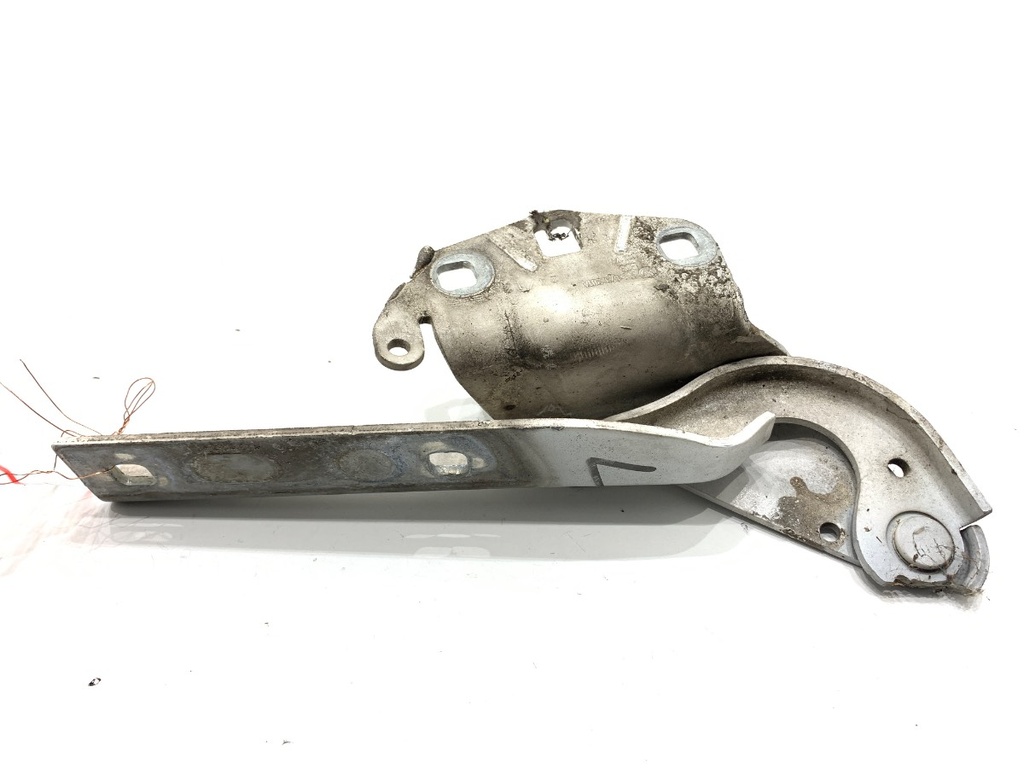 [STARK-811281] Bisagra de capó delantero izquierdo para VW CC B7 (358) 2.0 TDI 2011-2016