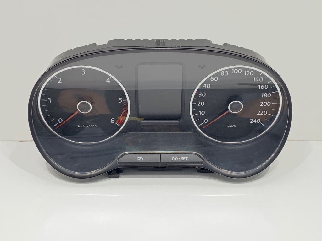 [STARK-733709] Velocímetro VW Polo V (6R1, 6C1) 1.6 TDI 66 kW (90 CV) 2009-2022