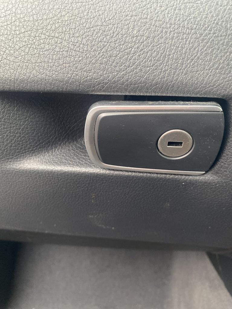 [EPE-100935] Guantera BMW Serie 4 F32