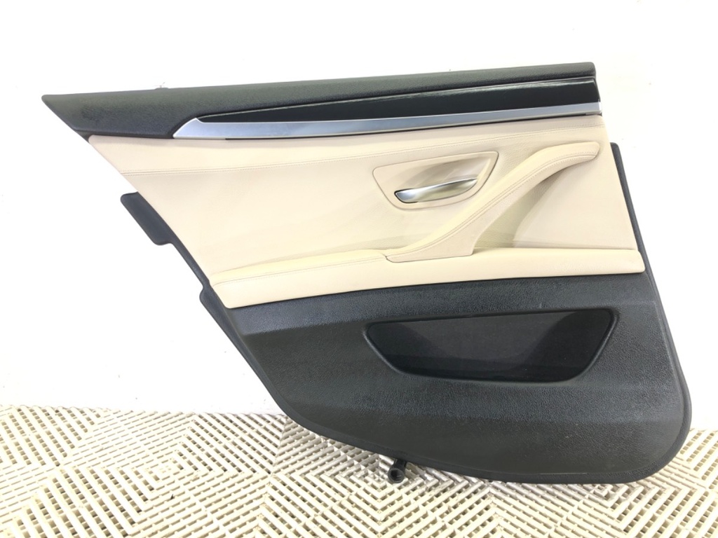 [STARK-659244] Panel de puerta trasera izquierdo BMW Serie 5 Touring (F11) 2009-2017