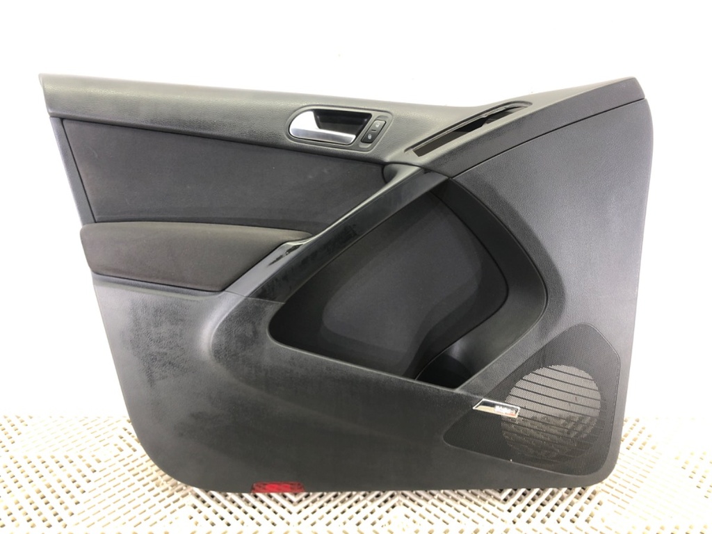 [STARK-673047] Panel de puerta delantero izquierdo VW Tiguan (5N_) 2007-2018