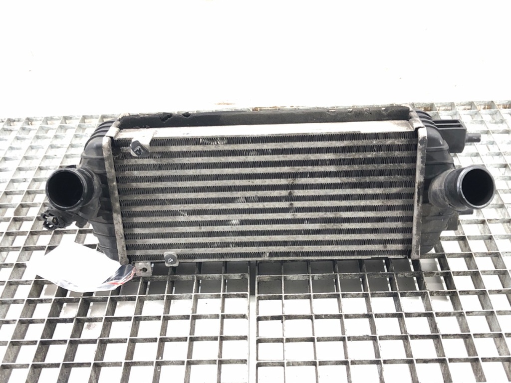 [STARK-667661] Intercooler HYUNDAI i40 I CW (VF) 1.7 CRDi 100 kW [136 KM] 2011-2022